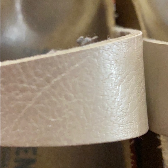 Sandals - Picture 6 of 7